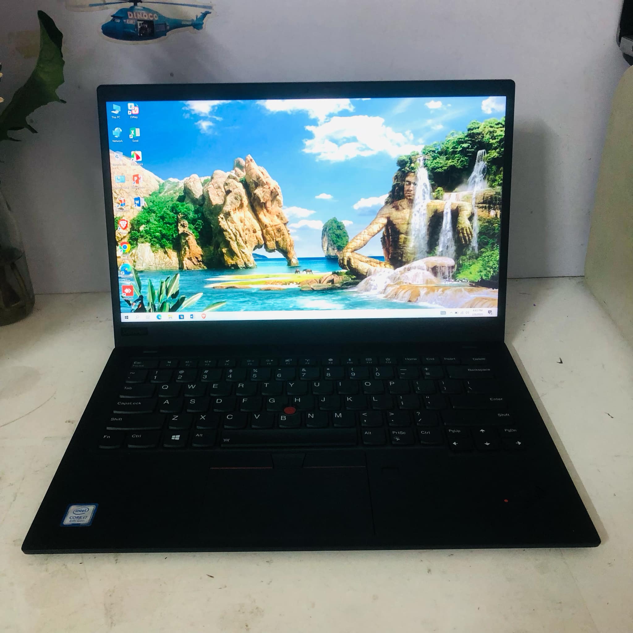 Lenovo Thinkpad X1 Carbon Gen 7 - Intel Core I7 8565U